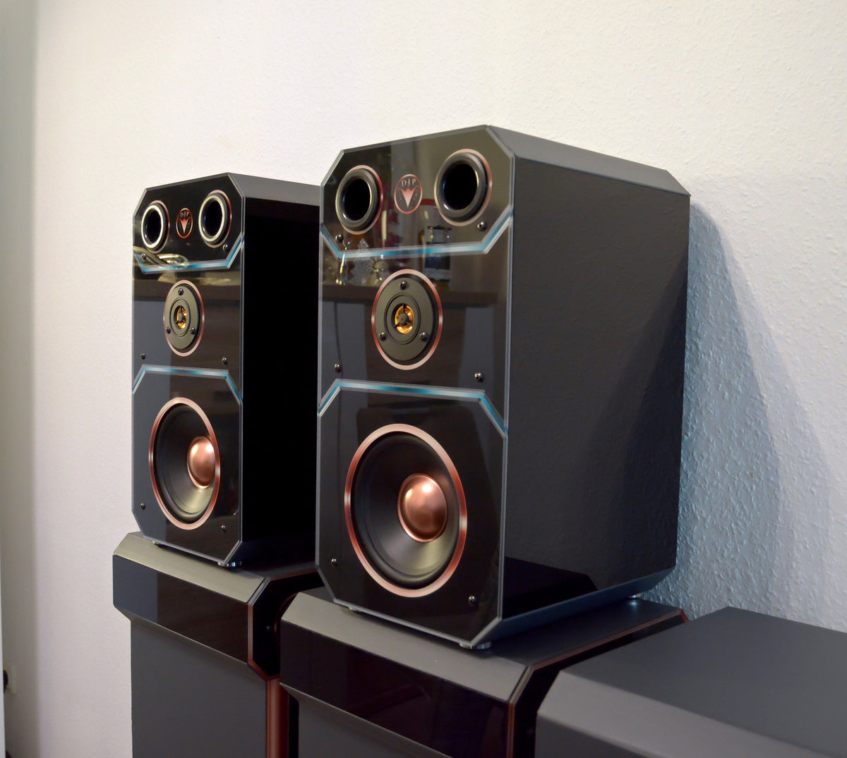 Hi-Fi Regallautsprecher Small Compact Edition DJP Design Boxen